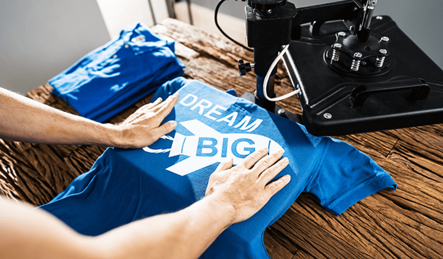 A t-shirt stitching illustration